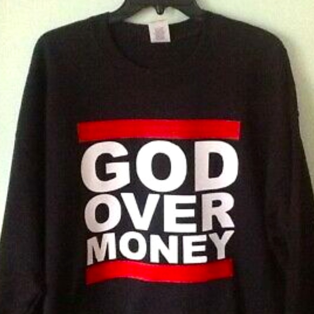 God Over Money Sweatshirt XL